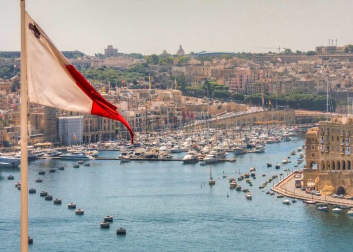 Choose Malta: Your Easy Guide to Malta Citizenship by Investment, 2022